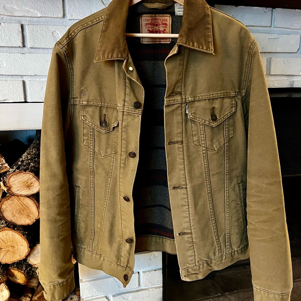 Levi's Men's Olive Green Trucker Jacket